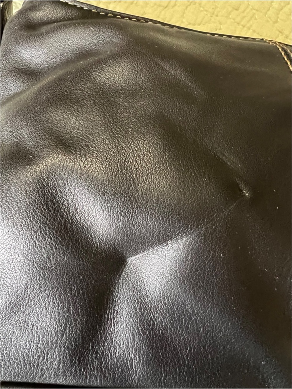Liz Claiborne Black Leather Shoulder Bag with White Stitching - Picture 3 of 8